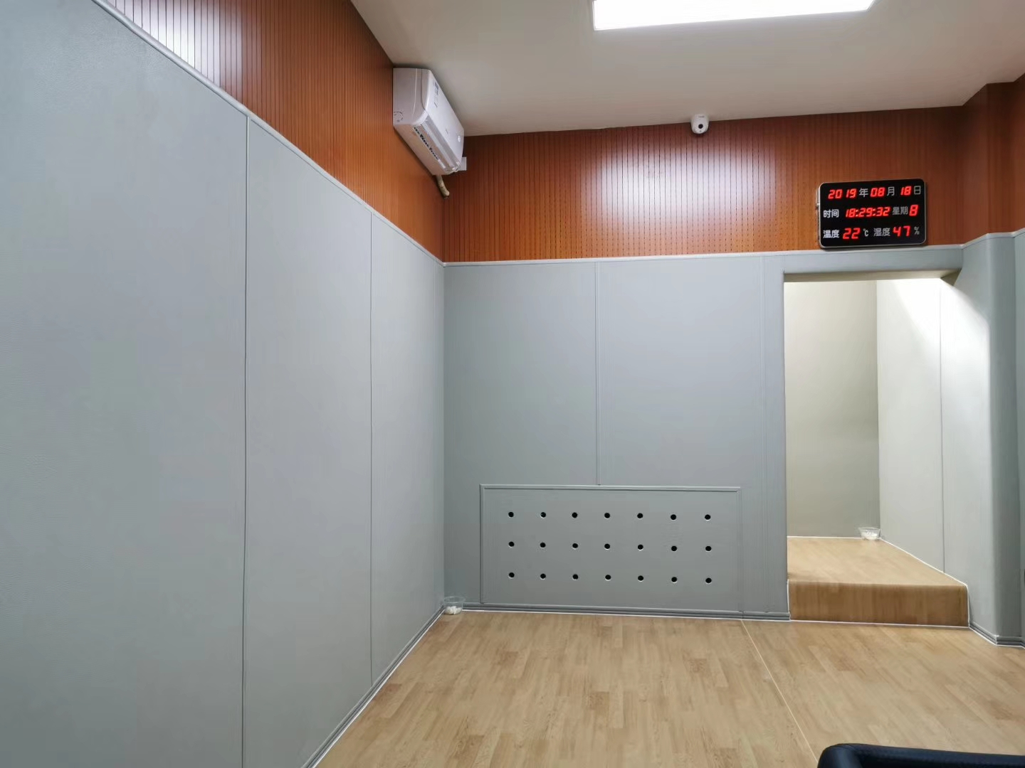 关押室防撞软包、拘留所防撞墙板材料供应